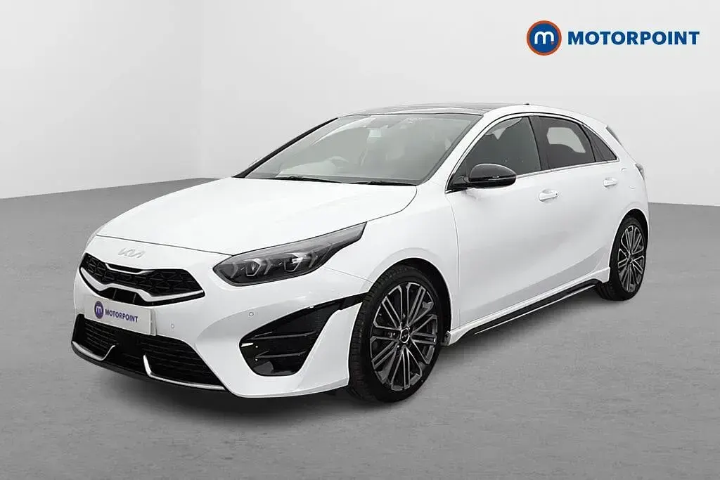 Used Kia Ceed GT-Line S 2024 White Hatchback