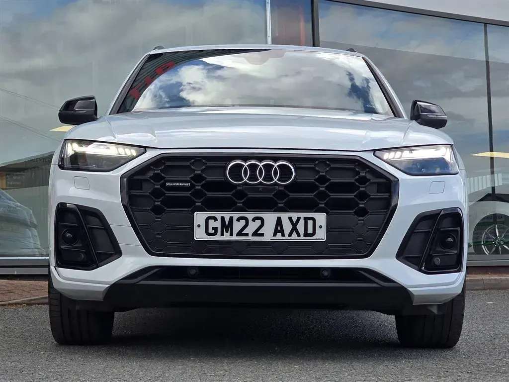Used Audi Q5 Comfort 2022 White SUV