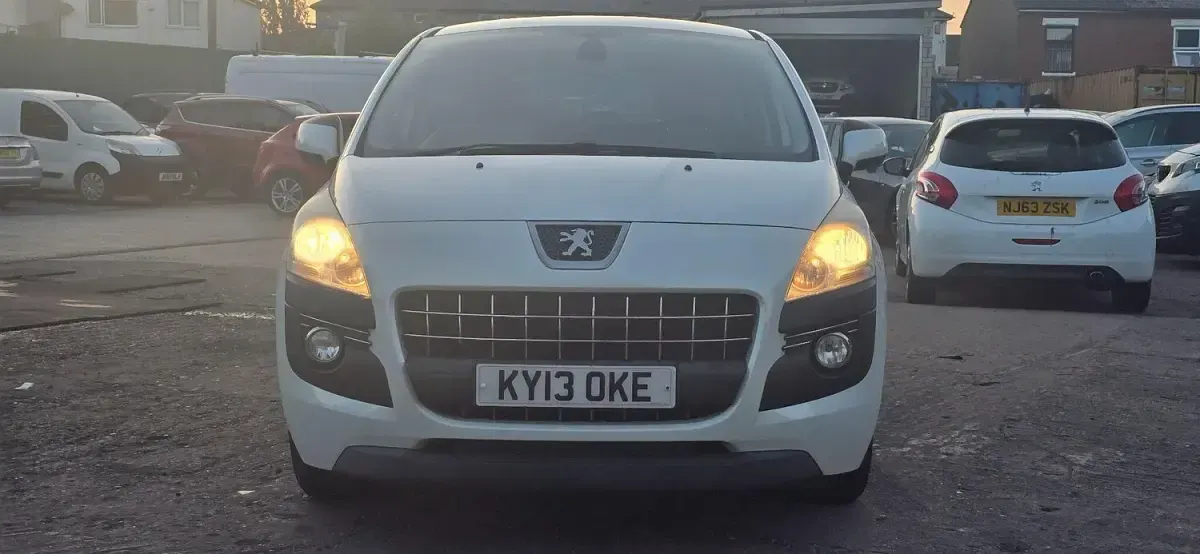 Used Peugeot 3008 Active 2013 White Estate