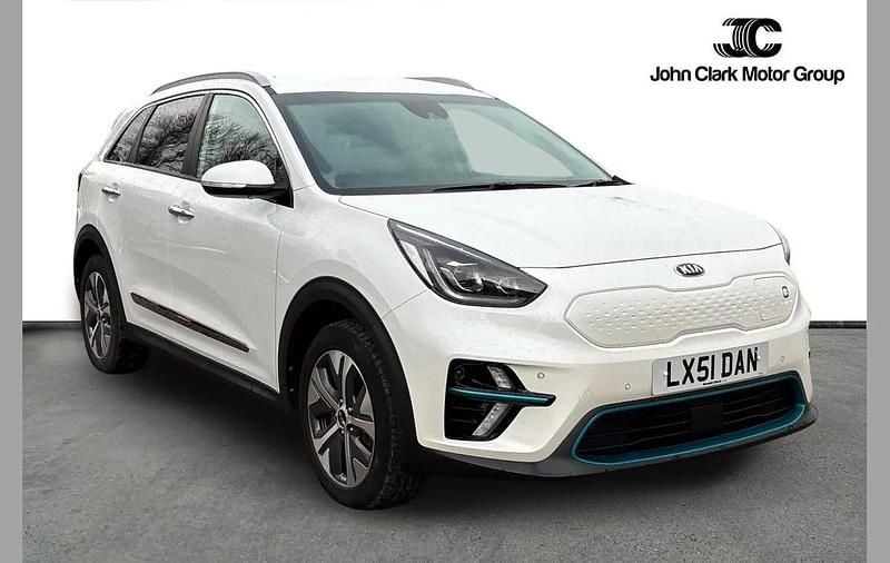White Used 2020 Kia e-Niro SUV | £15,000 (Fair price) - Image 1/4