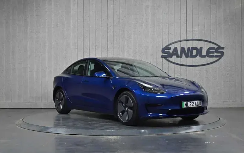 Used Tesla Model 3 Standard Range 366 kW (498 HP) 2021 Sedan