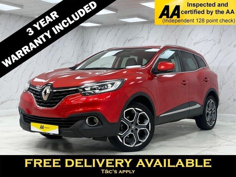 Red Used 2017 Renault Kadjar Dynamique SUV | £7,995 (Fair price) - Image 1/2