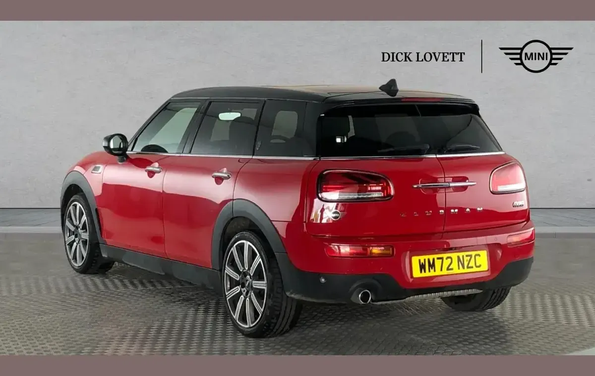 Used Mini Cooper Clubman Exclusive 134 HP (98 kW) 2023 Red Estate