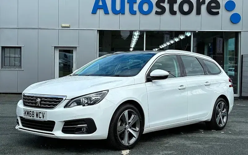 Used Peugeot 308 SW Allure 131 HP (96 kW) 2020 Estate