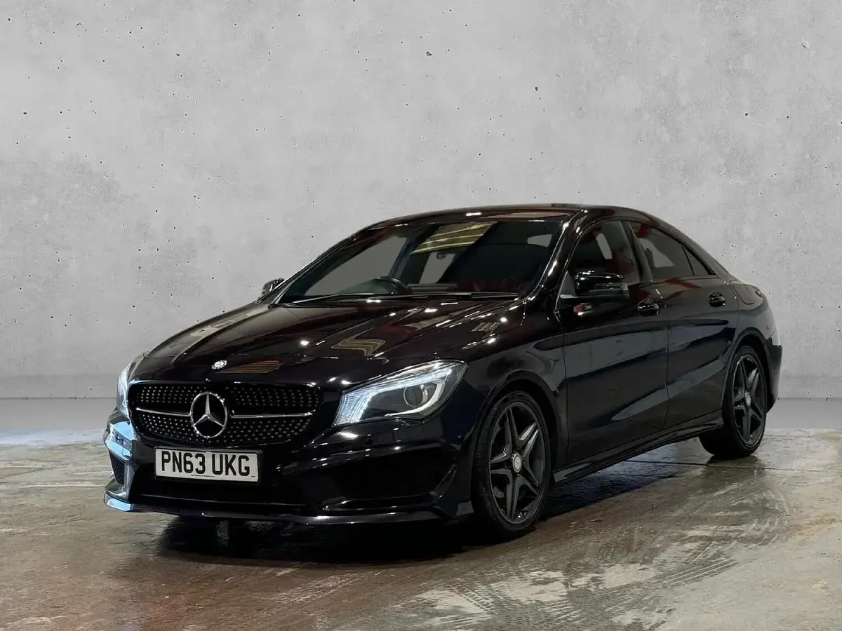 Used Mercedes CLA180 AMG 122 HP (89 kW) 2013 Mauve/purple Sedan