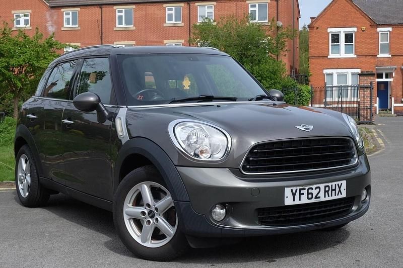 Usado Mini One Countryman 2013 Gris SUV