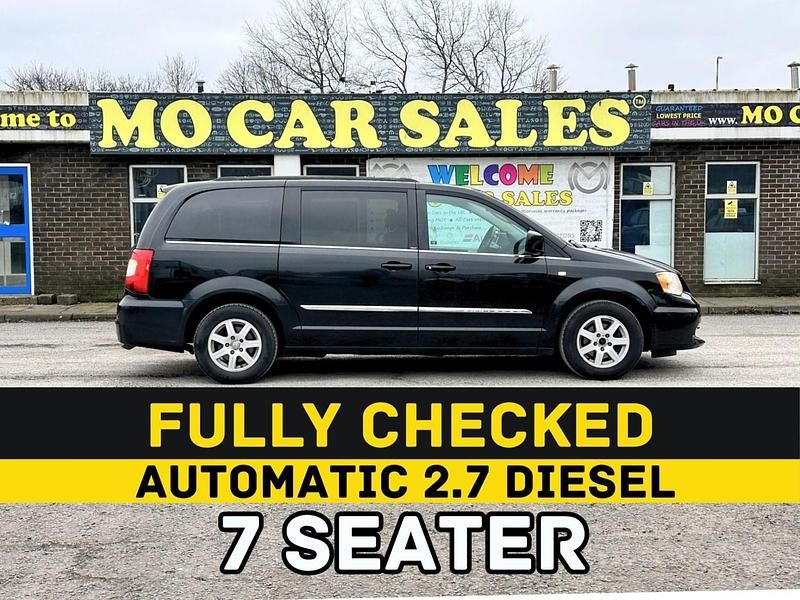 Used Chrysler Grand Voyager 2014 Black MPV