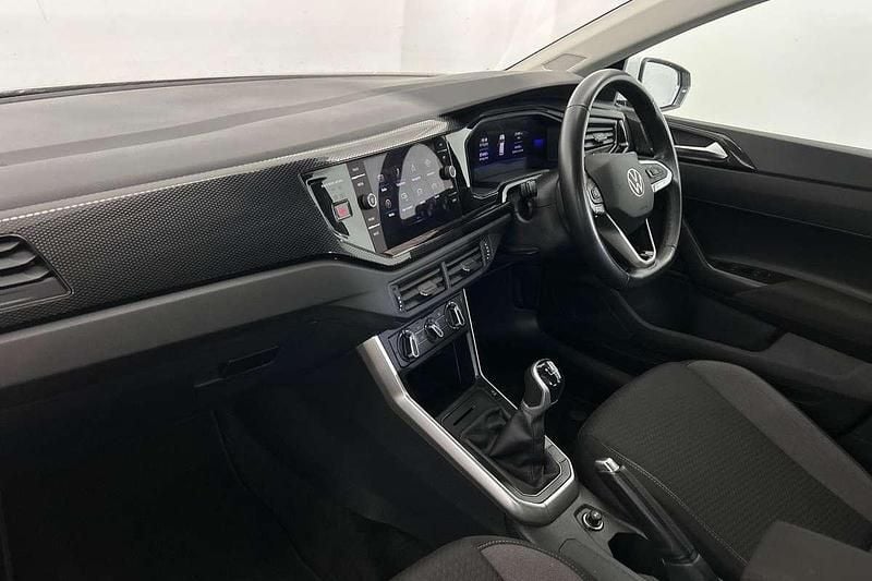 Image 2/4