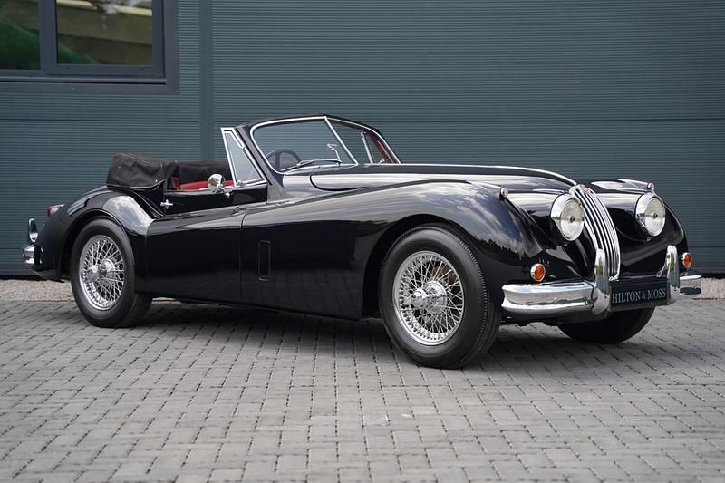 Used Jaguar XK 193 HP (141 kW) 1956 Solid black Coupe