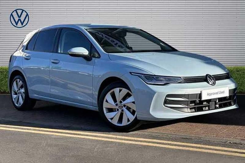 Used VW Golf VIII Match 115 HP (84 kW) 2025 Blue Hatchback