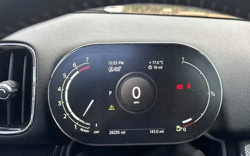 Used Mini Cooper Countryman Exclusive 136 HP (100 kW) 2020 Black SUV