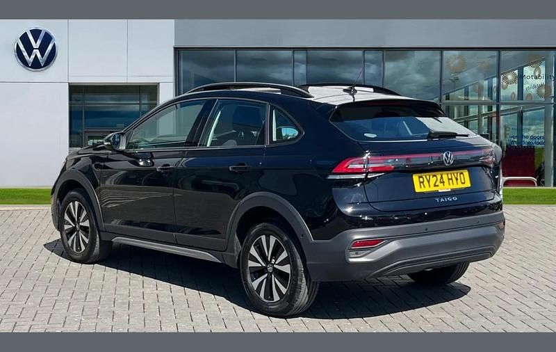Used VW Taigo Life 95 HP (69 kW) 2024 Deep black pearl SUV