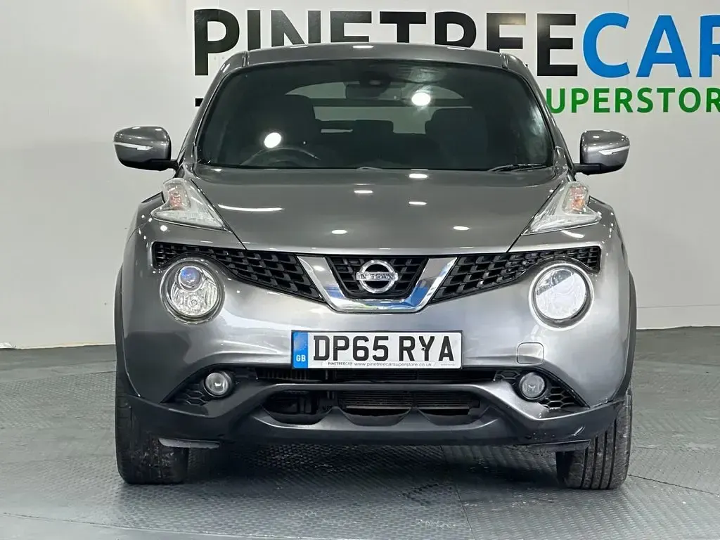Used Nissan Juke N-Connecta 110 HP (80 kW) 2016 Grey SUV