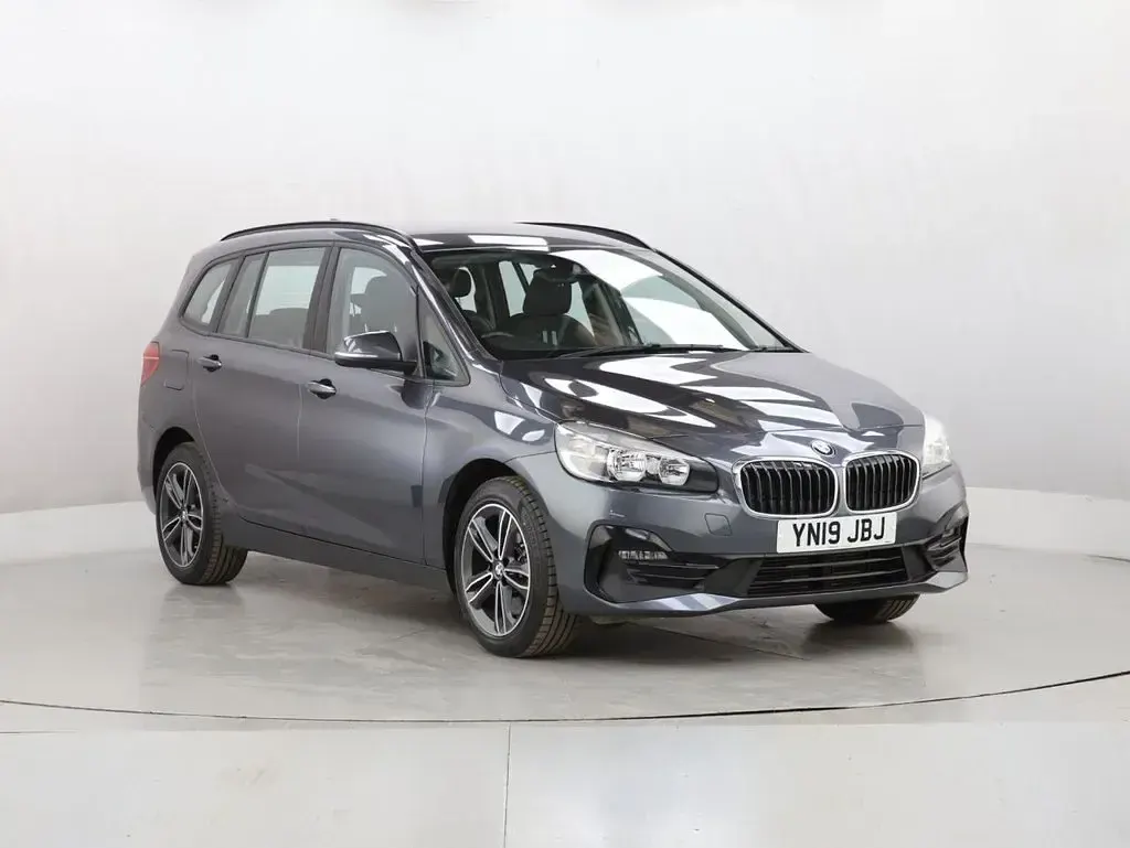 Used BMW 218 Sport Line 150 HP (110 kW) 2019 Grey Estate