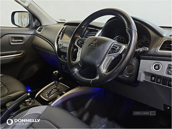 Used Mitsubishi L200 181 HP (133 kW) 2019 Black Pickup