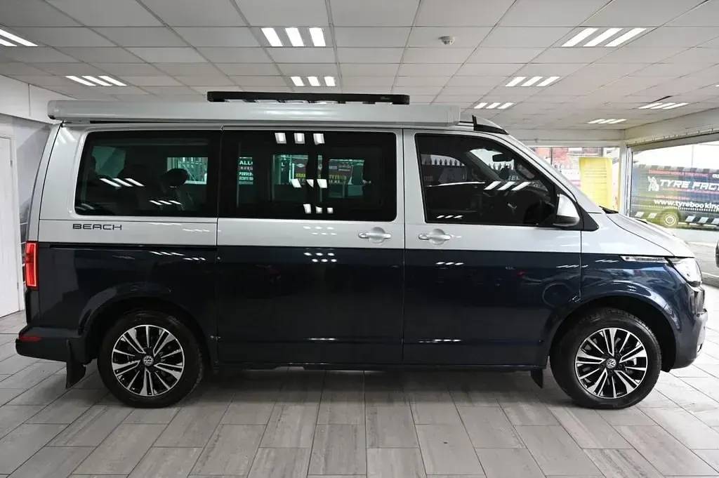 Usado VW California Beach 2025 Azul Van
