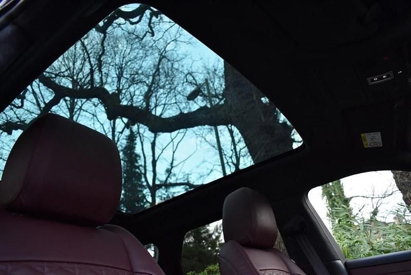 Used Land Rover Range Rover evoque Autobiography 309 HP (227 kW) 2022 Grey Estate