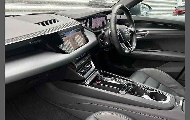 Used Audi e-tron GT quattro Comfort 384 kW (523 HP) 2022 Grey Sedan