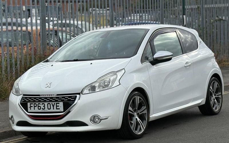White Used 2013 Peugeot 208 GTi Hatchback | £1,395 (Super price) - Image 1/4