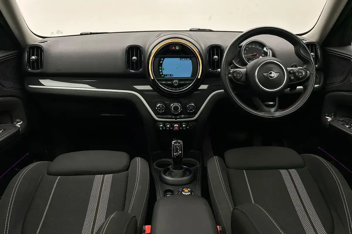 Used Mini Cooper S Countryman 189 HP (139 kW) 2018 Green SUV