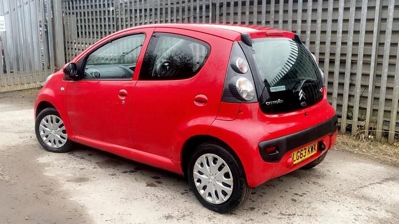 Used Citroën C1 VTR Sport 2013 Red Hatchback