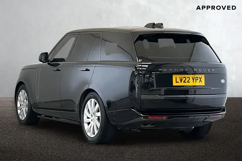 Used Land Rover Range Rover SE 296 HP (217 kW) 2022 Black SUV
