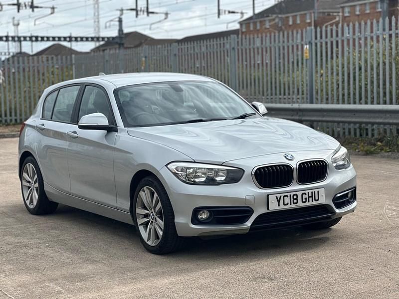 Used BMW 118 Sport Line 2018 Silver Hatchback