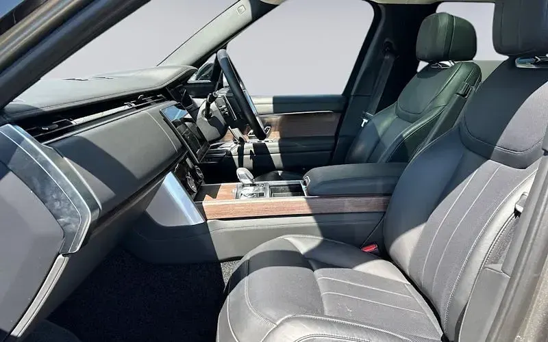 Used Land Rover Range Rover Autobiography 349 HP (256 kW) 2026 SUV
