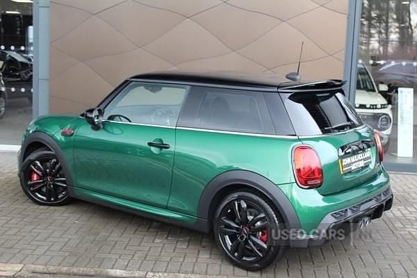 Used Mini John Cooper Works Hatch 321 HP (236 kW) 2023 Green Hatchback
