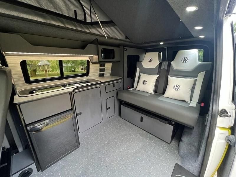 Used VW Transporter Startline 114 HP (83 kW) 2015 White Van