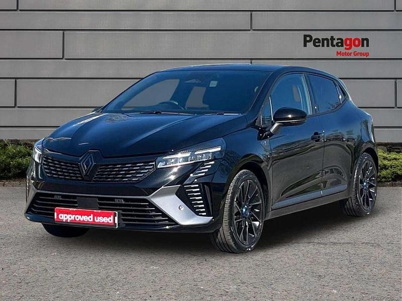 Used Renault Clio V Esprit Alpine 140 HP (102 kW) 2024 Black Hatchback