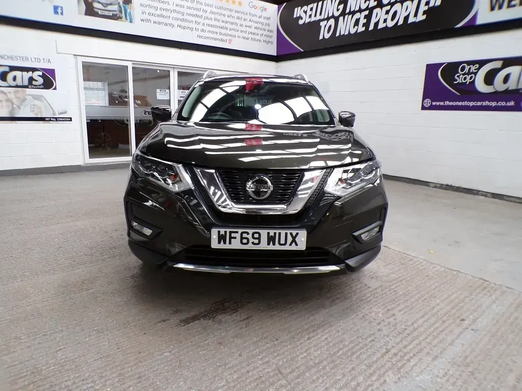 Used Nissan X-Trail Tekna 150 HP (110 kW) 2019 Green SUV