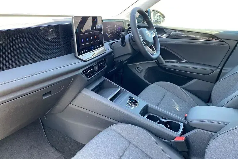 New VW Tiguan Match 148 HP (108 kW) 2026 Nightshade blue SUV