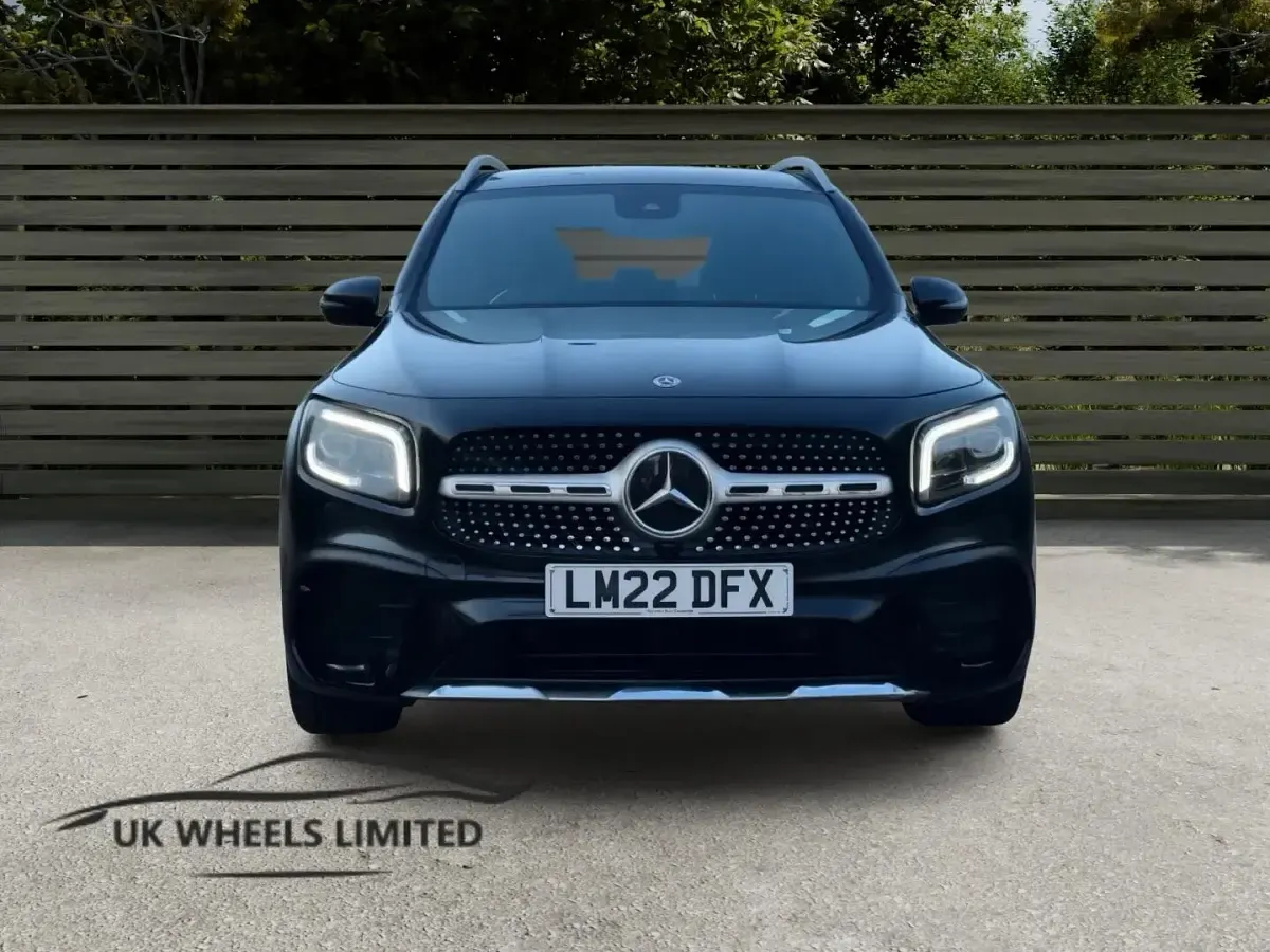 Used Mercedes GLB200 AMG line 2022 Black SUV
