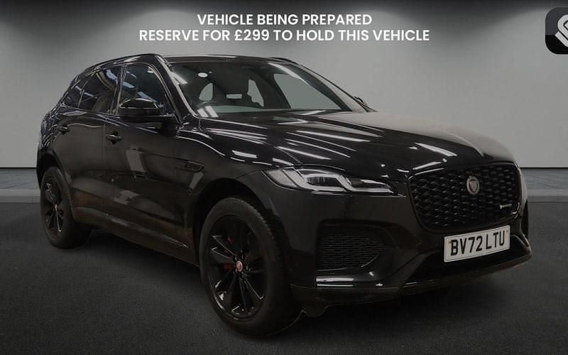 Used Jaguar F-Pace R-Dynamic 204 HP (150 kW) 2022 Santorini black SUV