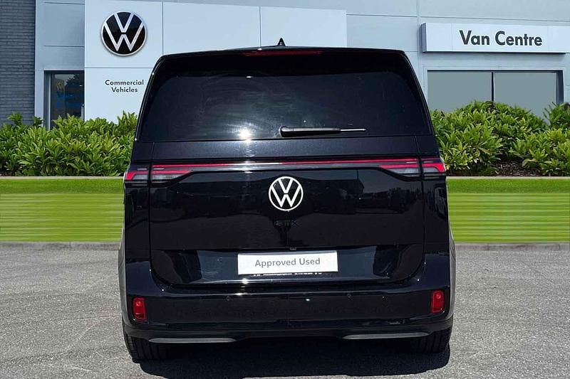 Usado VW ID. Buzz GTX 250 kW (340 HP) 2025 Preto Monovolume