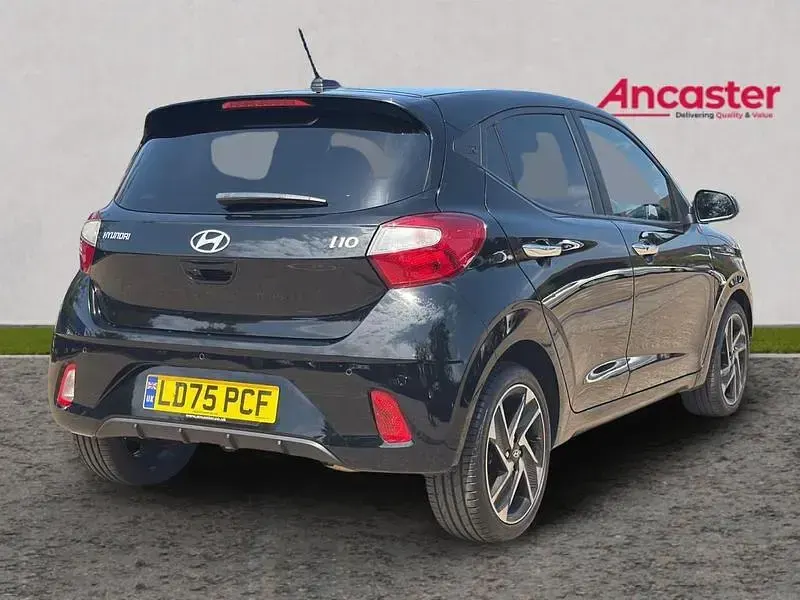 Used Hyundai i10 Premium 77 HP (56 kW) 2025 Black Hatchback