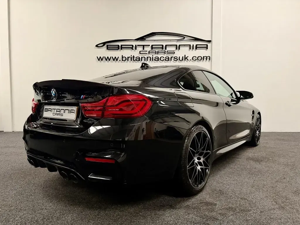Begagnad BMW M4 Competition Edition 2018 Svart Sportkupé