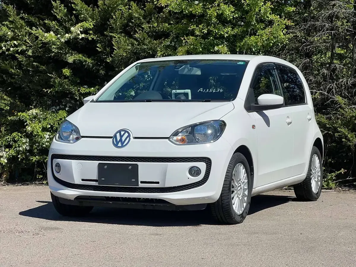 Used VW up! high up! 2013 White Hatchback