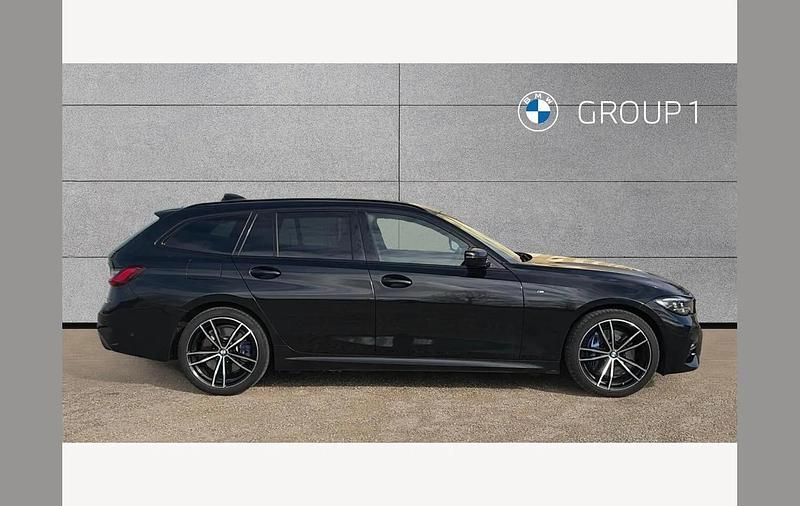 Used BMW 330e M Sport 292 HP (214 kW) 2021 Black Estate