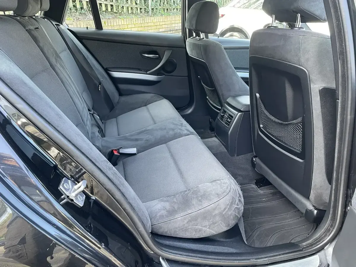 Used BMW 318 M Sport 2009 Black Estate