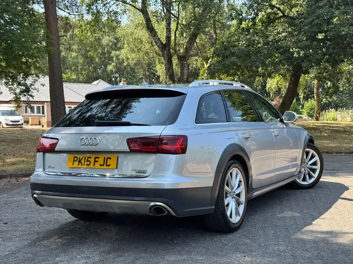 Used Audi A6 Allroad 2015 Silver Estate