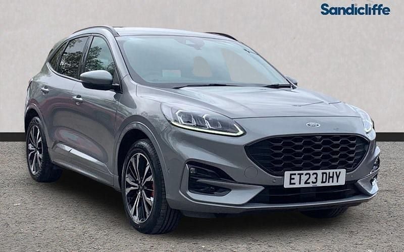 Second-hand Ford Kuga ST-Line X 225 CP (165 kW) 2023 SUV