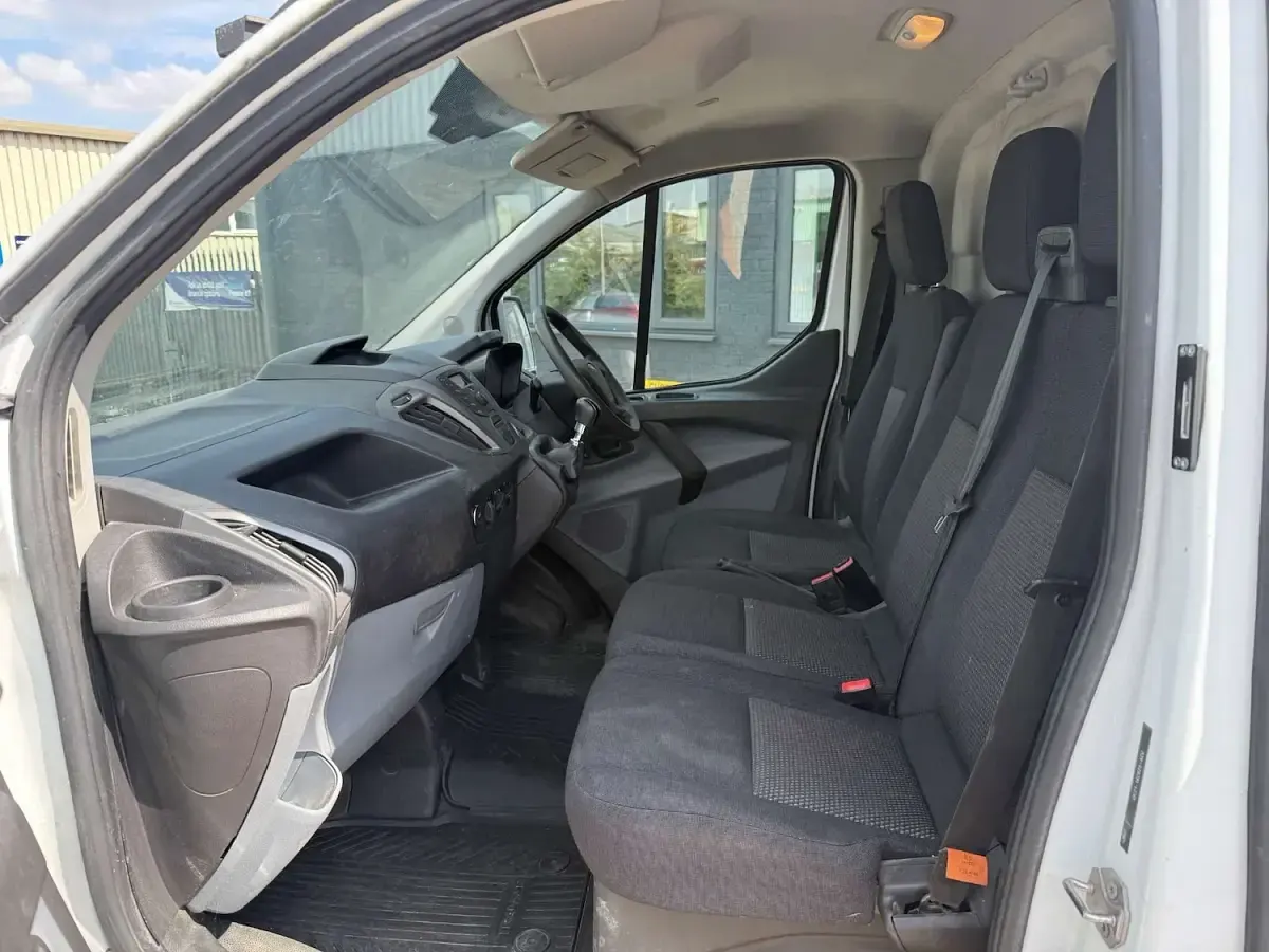Used Ford Transit Custom 2017 White Van