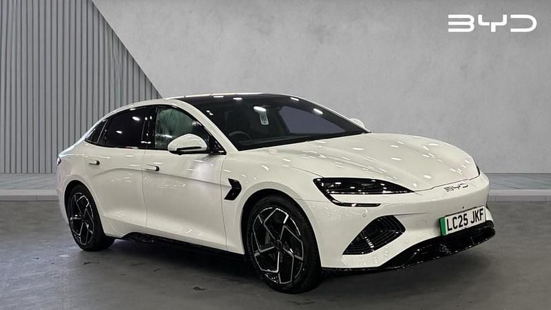 White Used 2025 BYD Seal Sedan | £35,172 (Super price) - Image 1/4