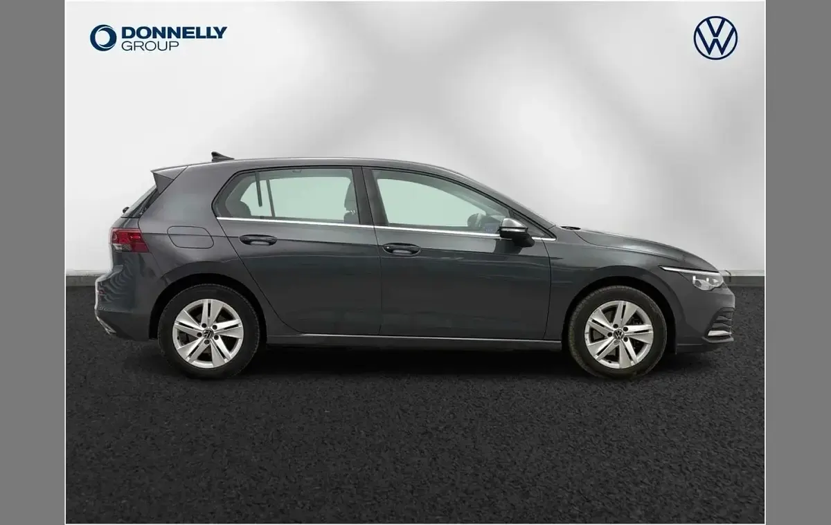 Used VW Golf VIII Style 200 HP (147 kW) 2023 Grey Hatchback