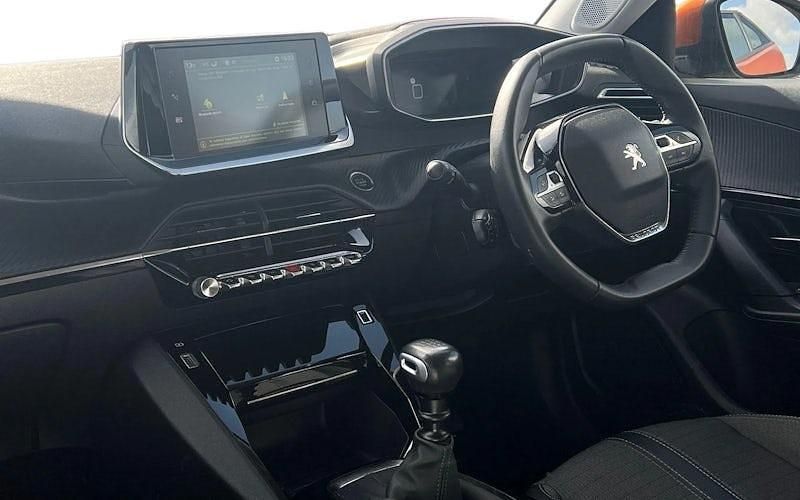 Second-hand Peugeot 2008 Allure Premium 110 CP (80 kW) 2021 Portocaliu SUV