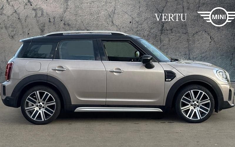 Used Mini Cooper Exclusive 136 HP (100 kW) 2022 Hatchback