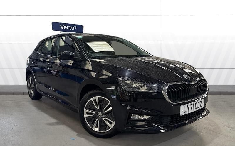 Used 2025 Skoda Fabia Comfort Hatchback | £12,721 (Good price) - Image 1/4