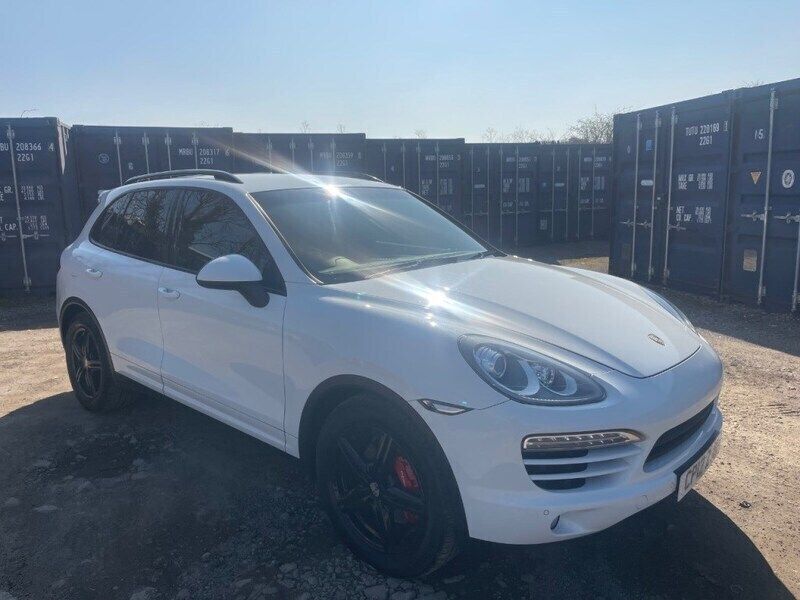White Used 2012 Porsche Cayenne SUV | £10,995 (Fair price) - Image 1/4